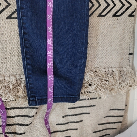 BLANK NYC DARK WASH STRAIGHT LEG  JEANS, SZ 28 - Picture 9 of 11